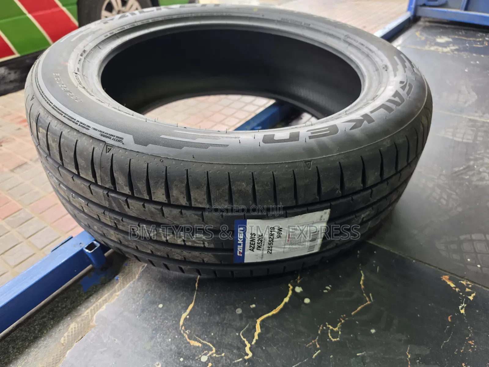 225 /55 R19 Falken Tires (Japan) Fk 520l.