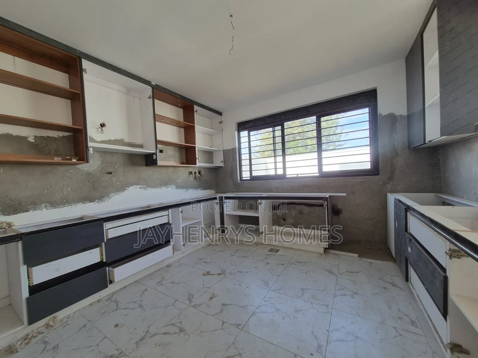 5bdrm House in Mugutha,Ruiru, Kimbo for sale