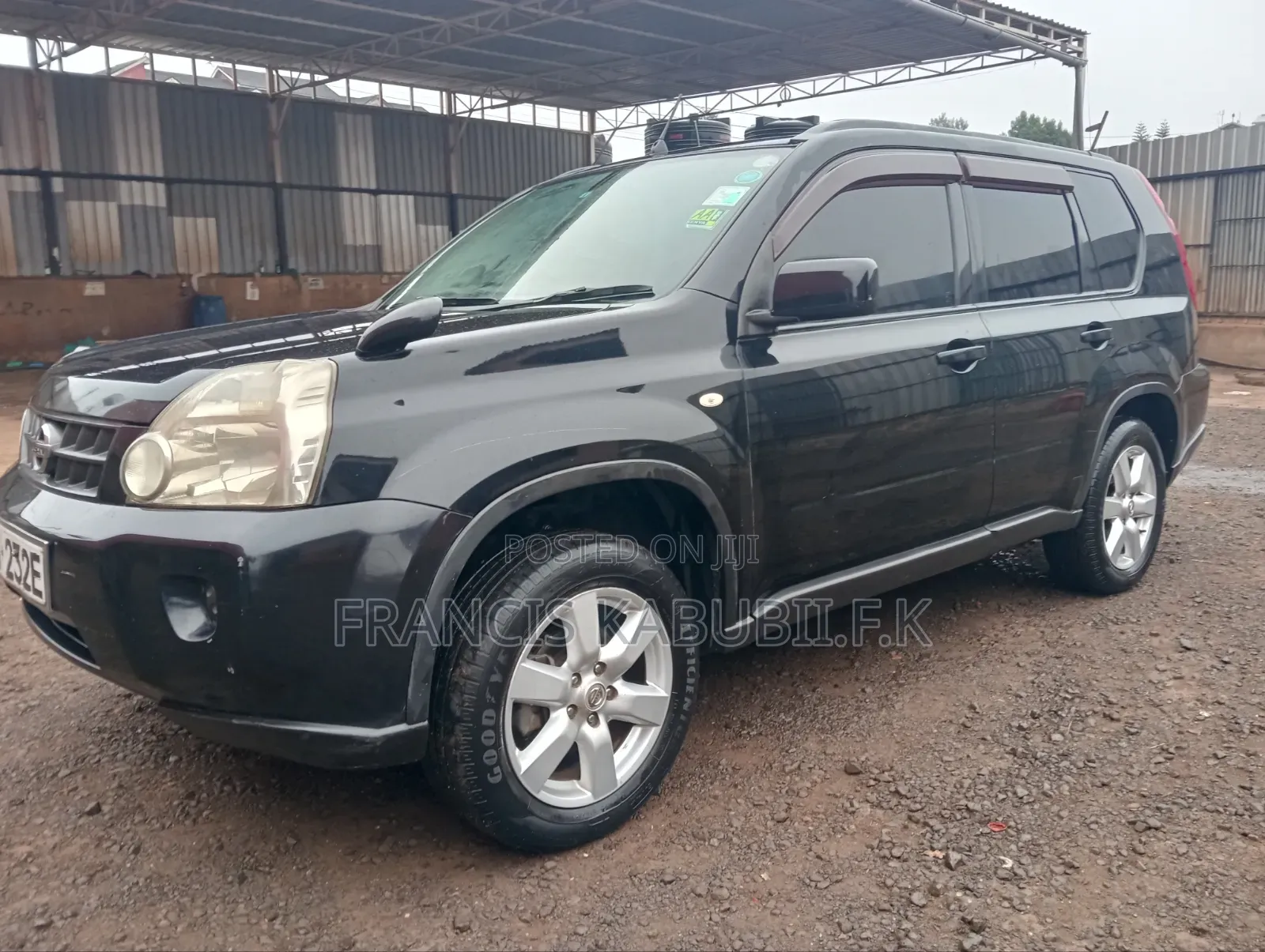 Nissan X-Trail 2.0 Petrol XE 2010 Black