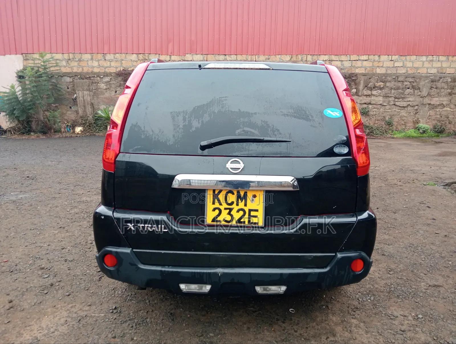 Nissan X-Trail 2.0 Petrol XE 2010 Black
