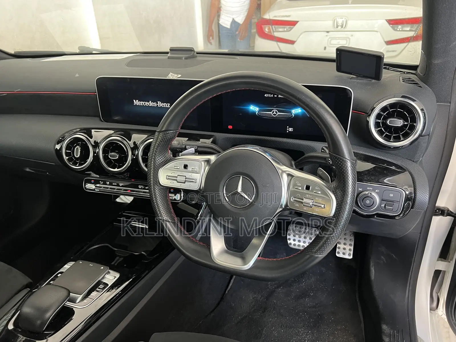 Mercedes-Benz A-Class 2019 White