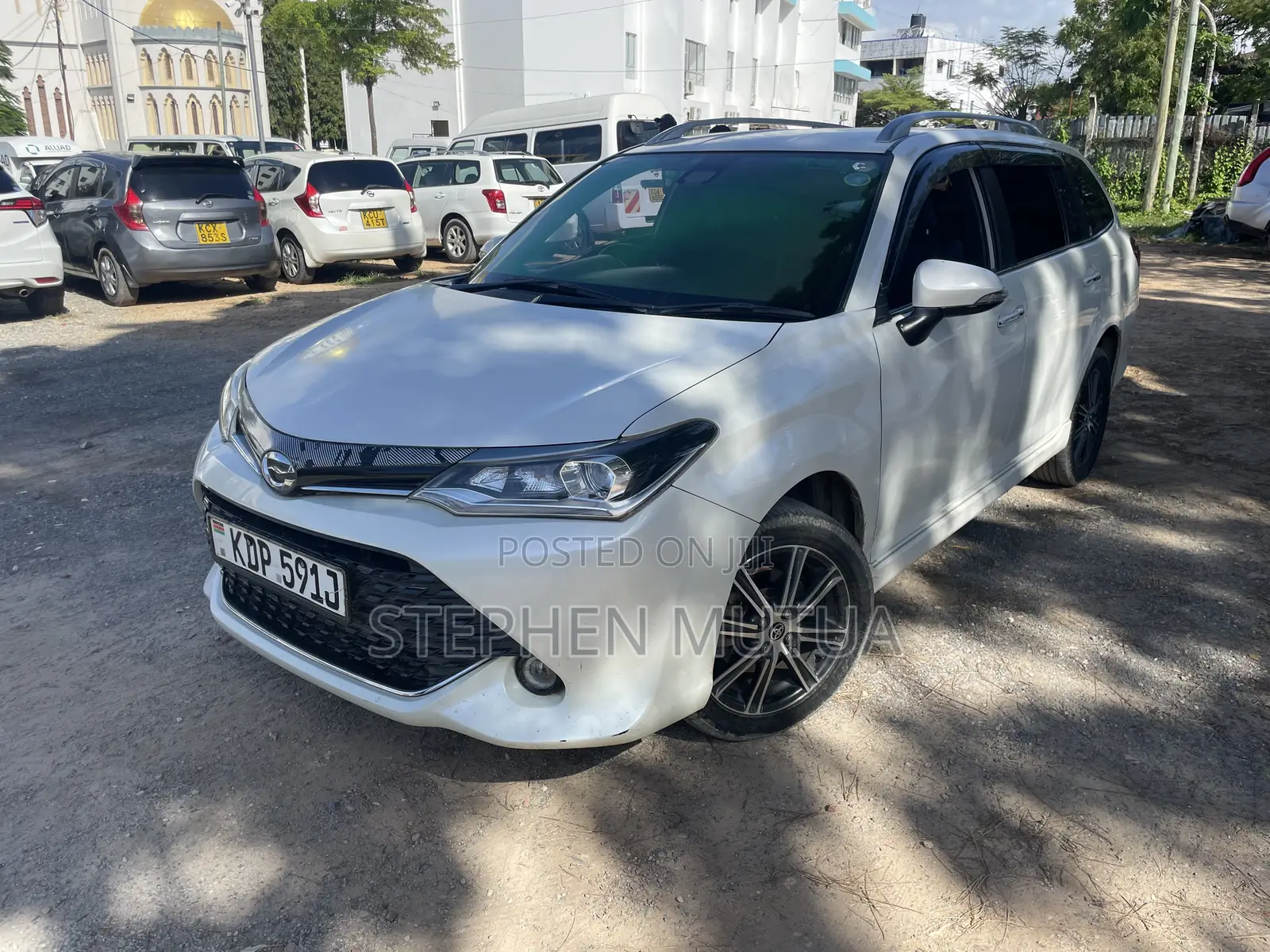 Toyota Corolla Fielder 1.5 Petrol FWD 2016 White