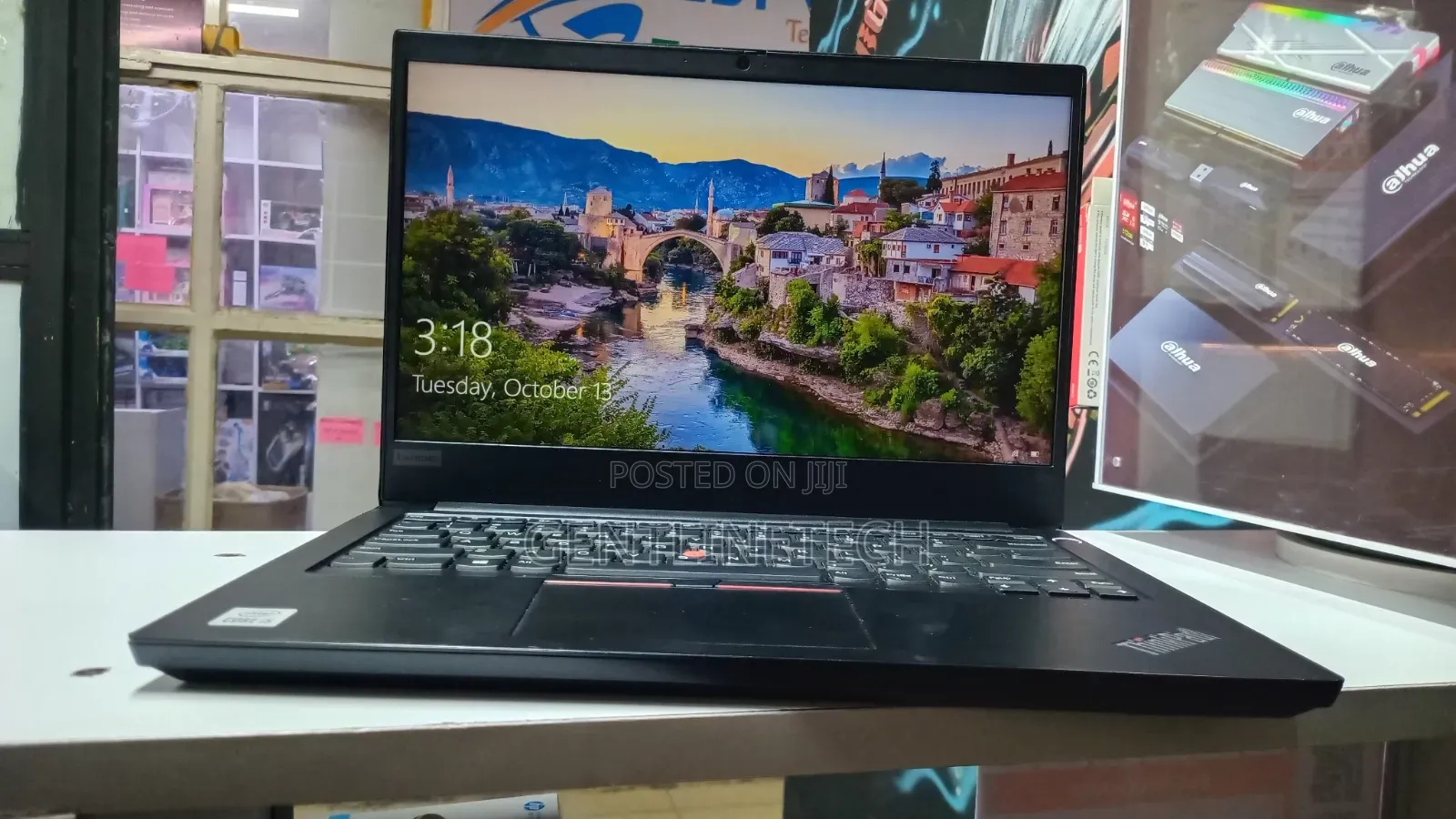 Laptop Lenovo ThinkPad E14 Gen 6 8GB Intel Core i5 SSD 128GB