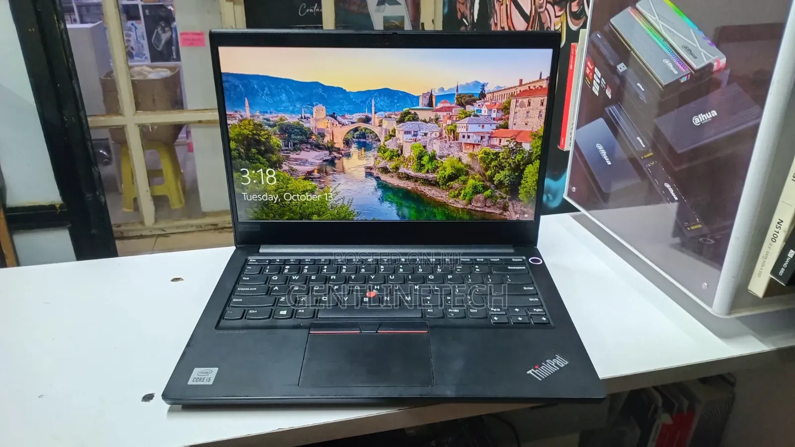 Laptop Lenovo ThinkPad E14 Gen 6 8GB Intel Core i5 SSD 128GB