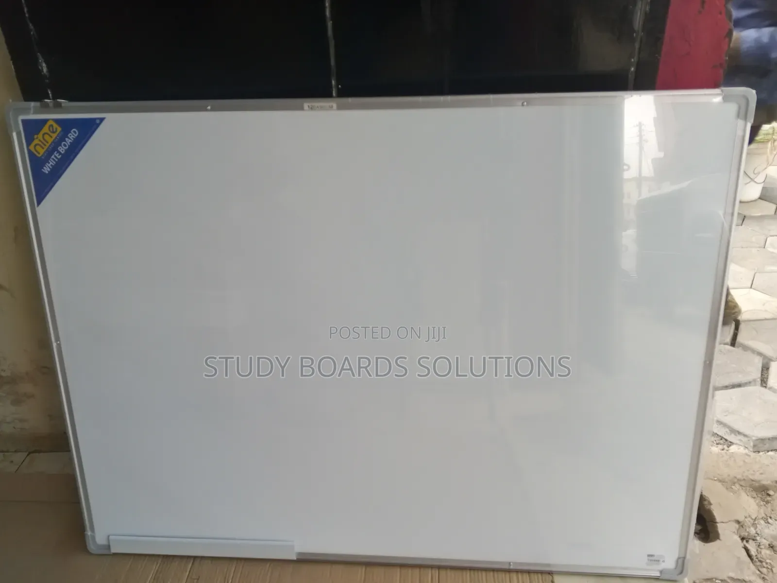 Affordable 4ft × 3ft Magnetic Whiteboard – For Offices & Businesses