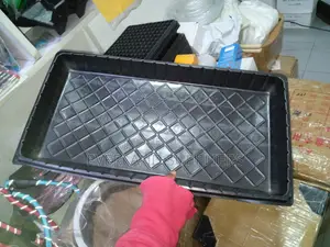 Hydroponic Trays With Practical Drainage