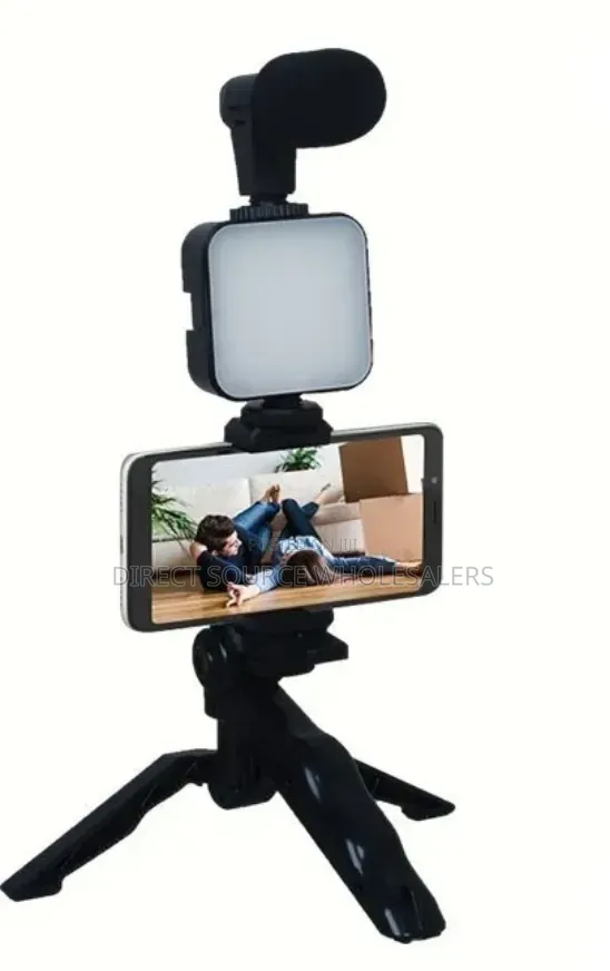 TikTok Recording Kit With Phone Holder, Light and Microphone