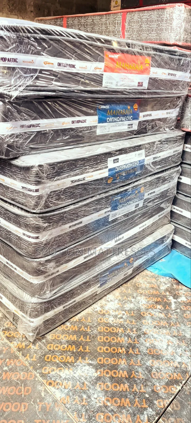 Free Swift Delivery! 5x6x10 Bobmil Double Pillowtop Spring Mattresses.
