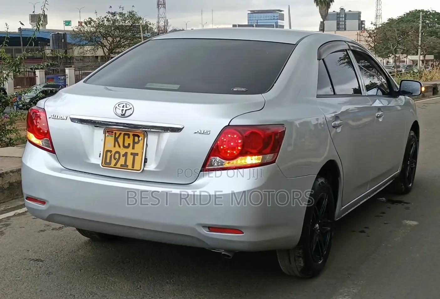Toyota Allion 2010 Silver
