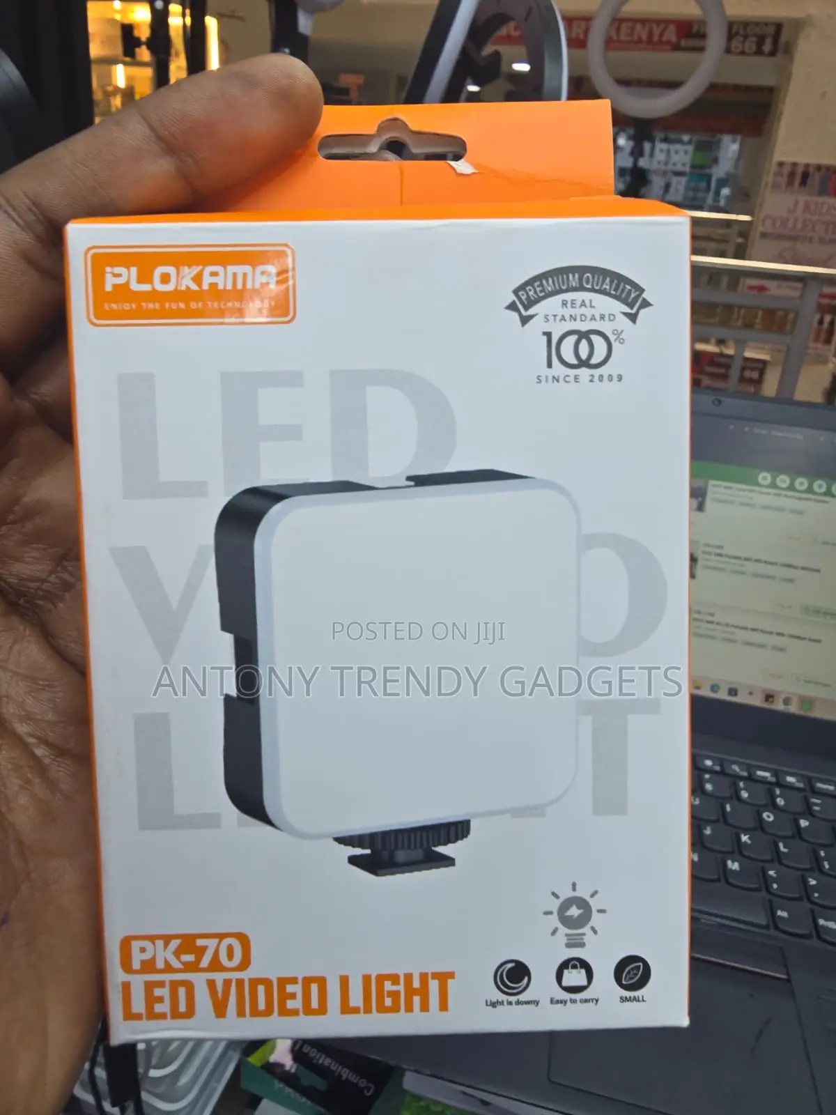 PK-70 Portable LED Camera Light for YouTube and TikTok Videos