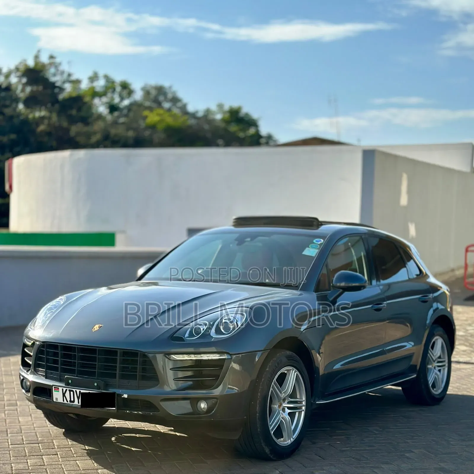 Porsche Macan Sport Edition 2018 Gray