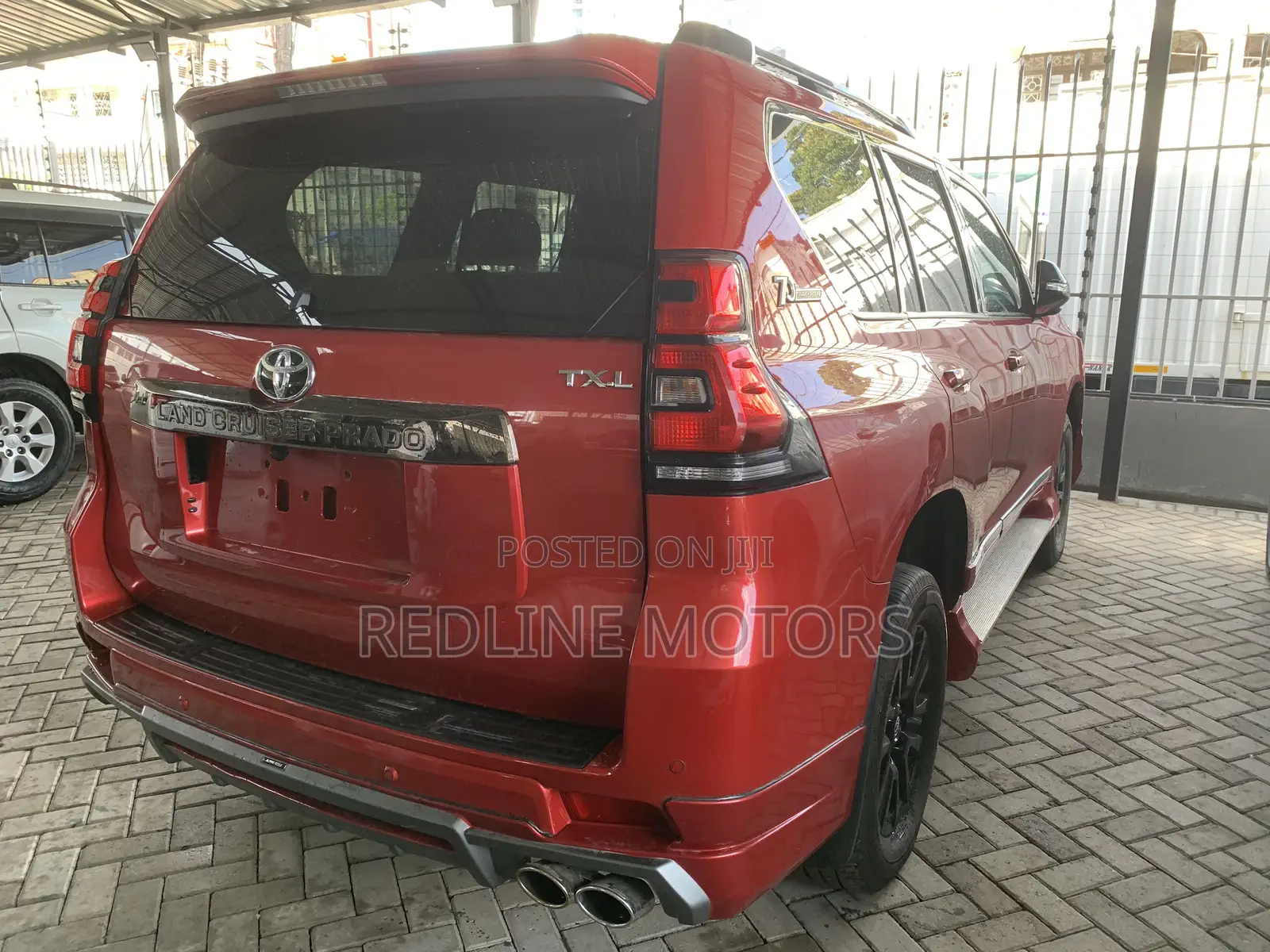 Toyota Land Cruiser Prado 2.8 2019 Red