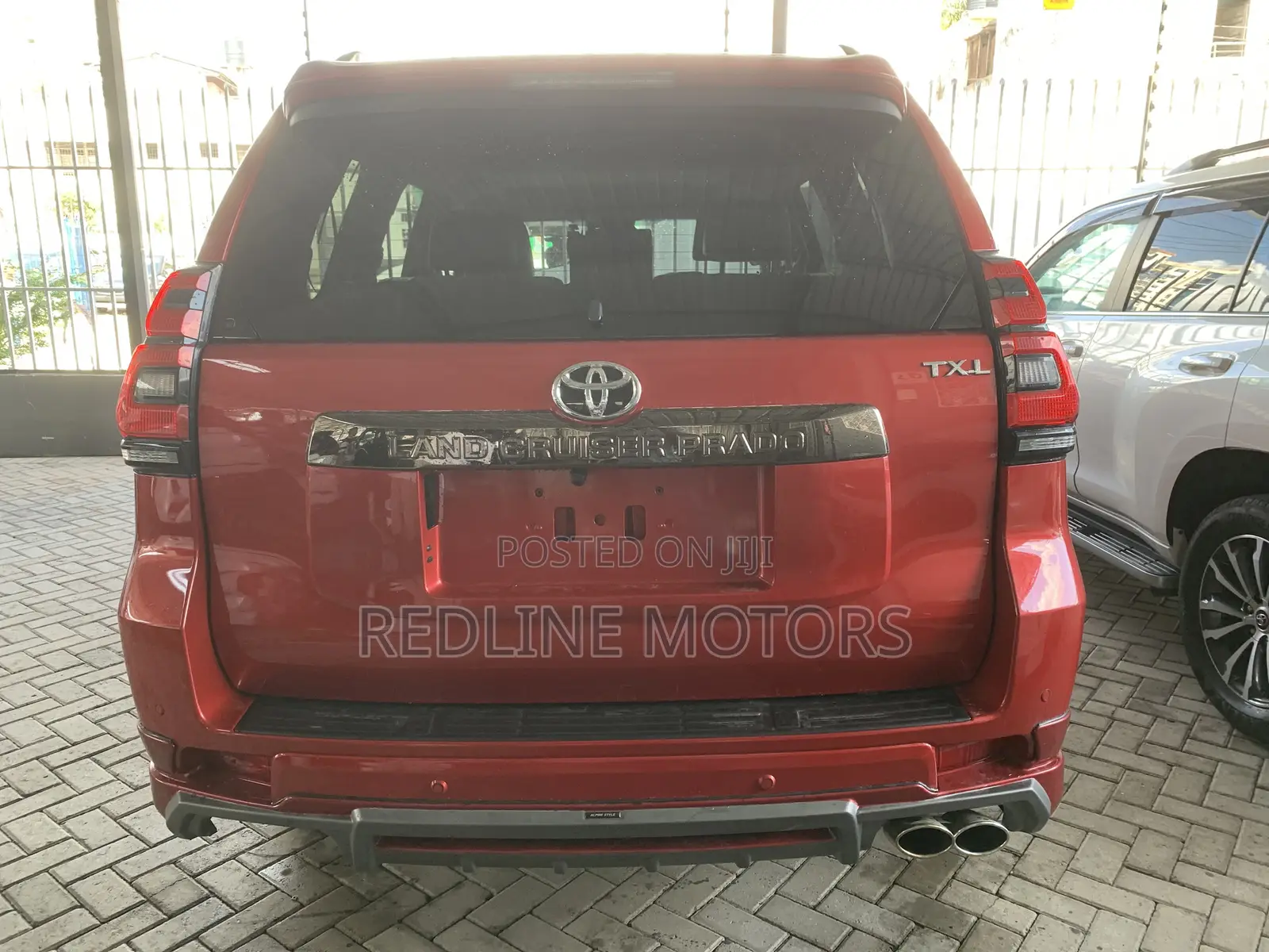 Toyota Land Cruiser Prado 2.8 2019 Red