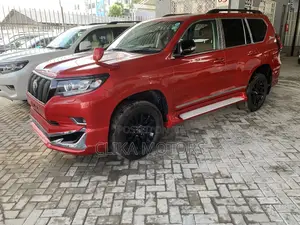 Toyota Land Cruiser Prado 2.8 2019 Red