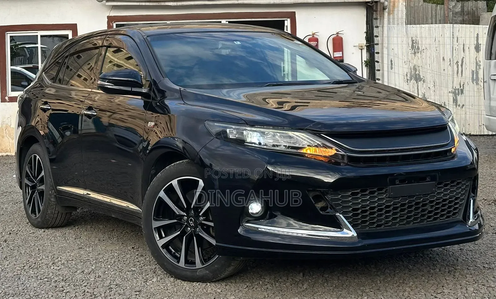 Toyota Harrier Progress Metal & Leather 2016 Matt Black