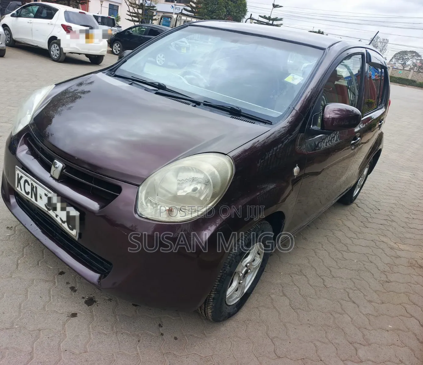 Toyota Passo 2010 Black