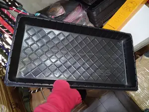 Hydroponic Trays for Controlled Irrigation