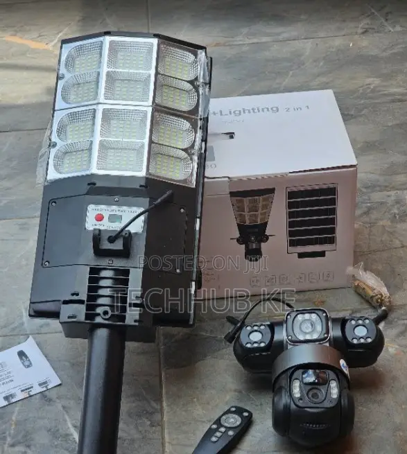 Solar-Powered TRIPLE Lens WITH LED Streetlight Camera 4G Security CCTV