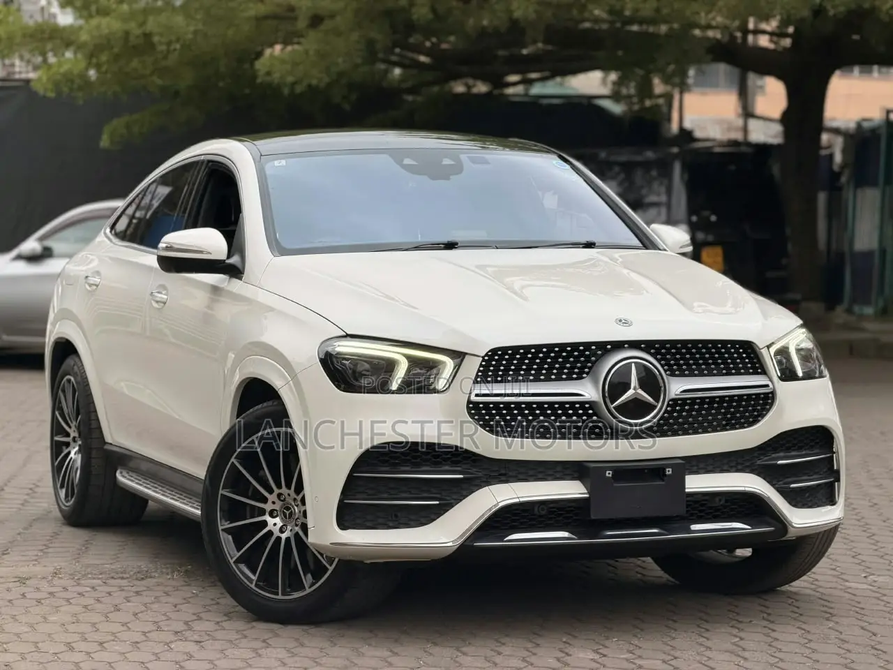 Mercedes-Benz GLE-Class GLE 400d 4MATIC 2020 White