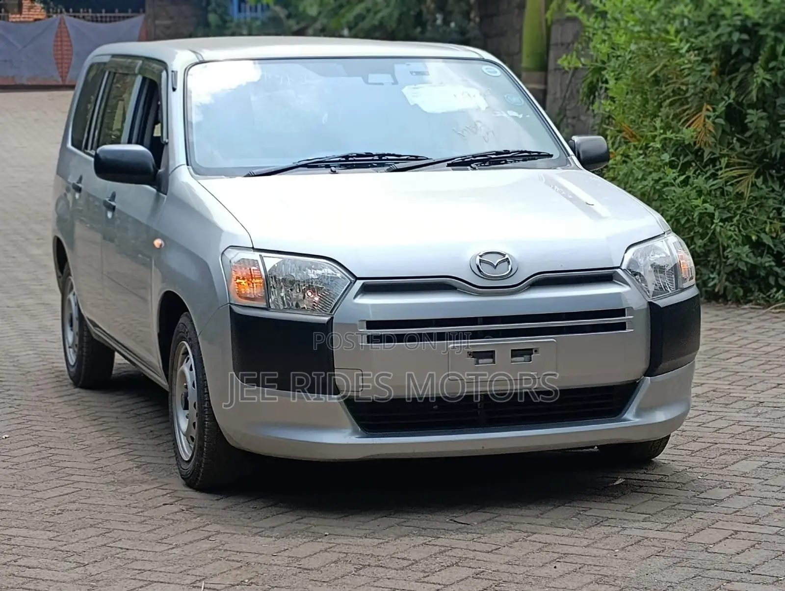 Mazda Familia 2019 Gray