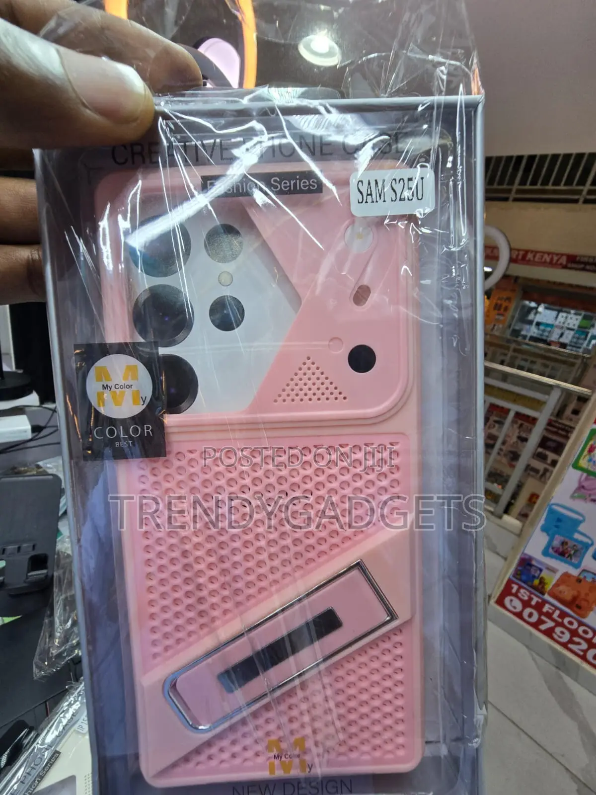 Rugged Samsung Galaxy Case With Cooling Design and Kickstand