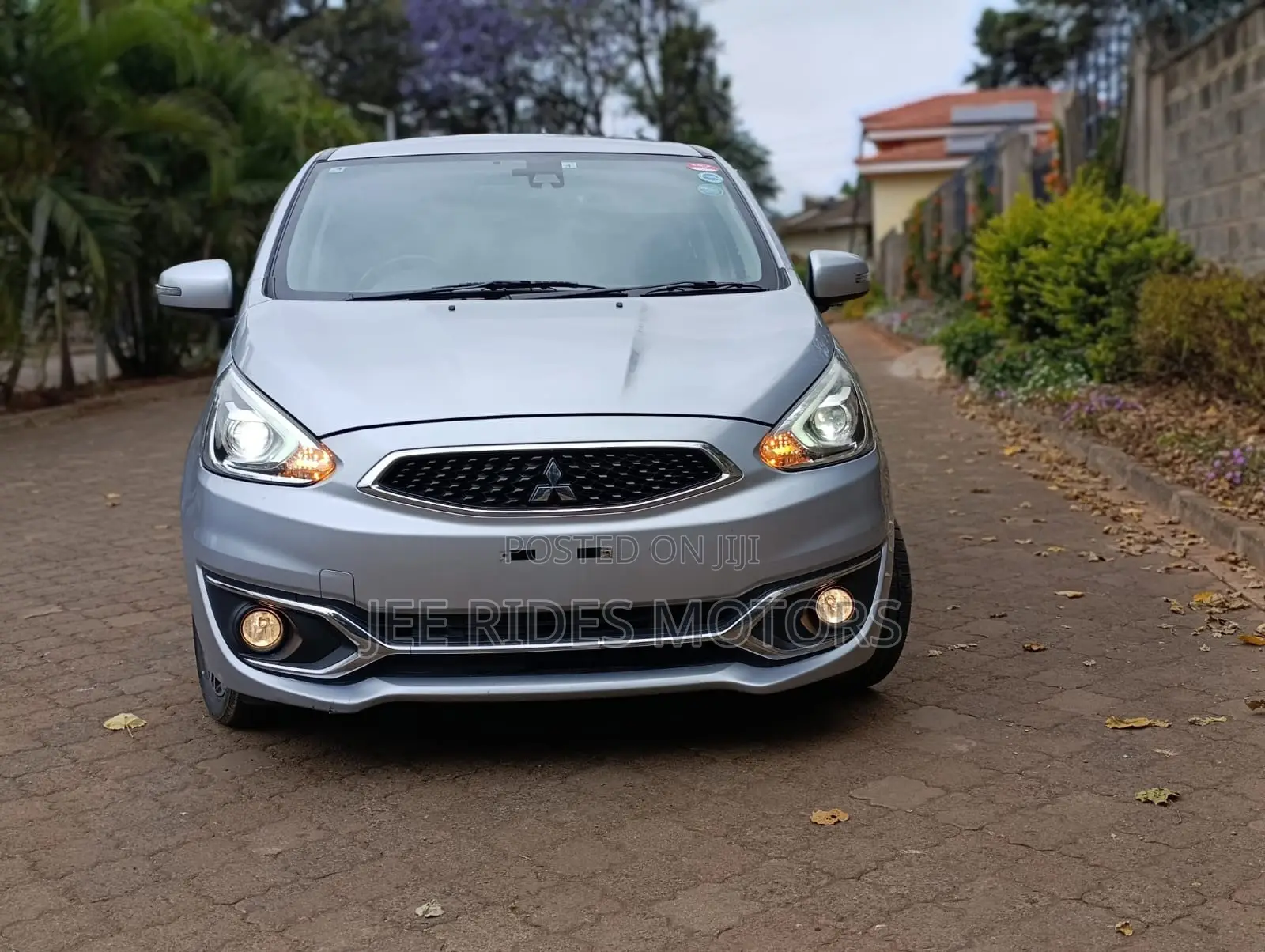 Mitsubishi Mirage 2019 Gray