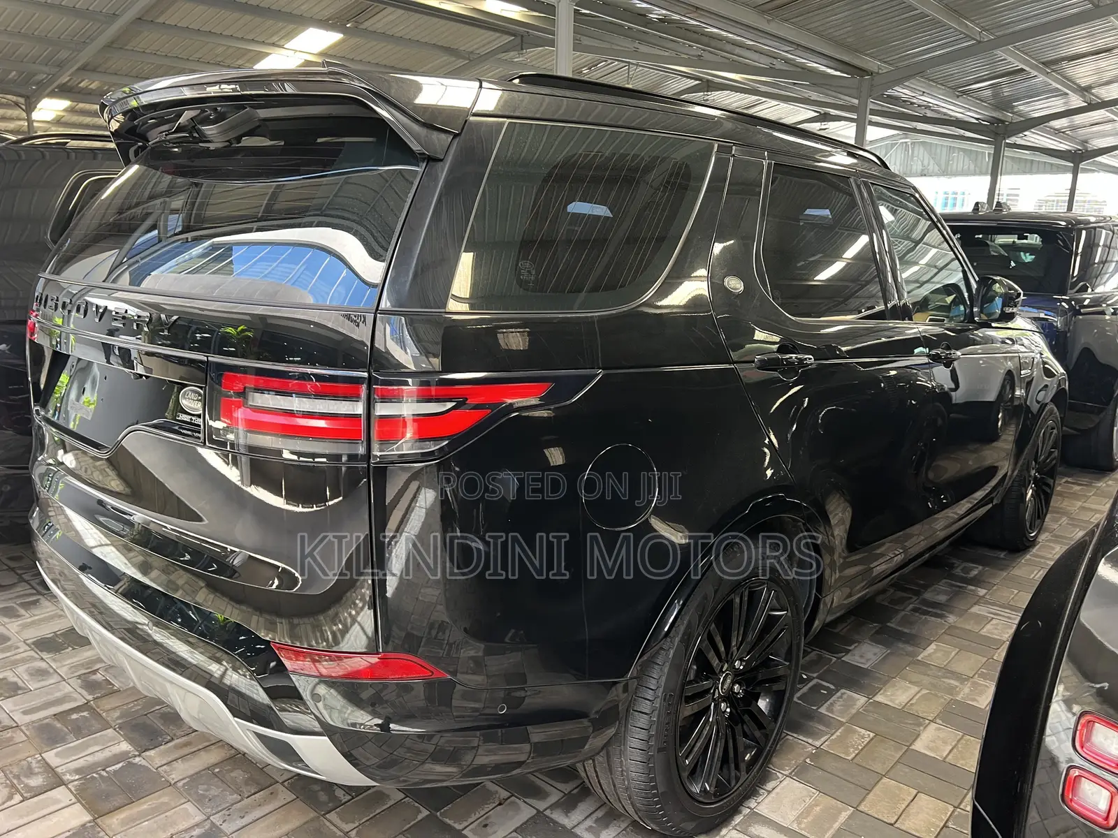 Land Rover Discovery 2020 Black