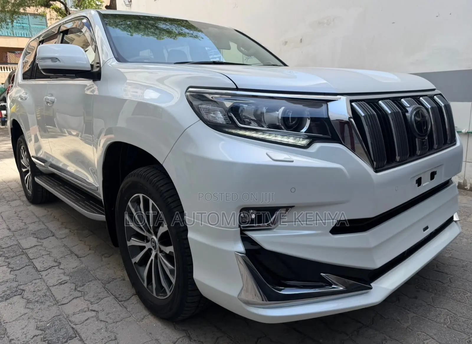 Toyota Land Cruiser Prado 2.8 2021 Pearl