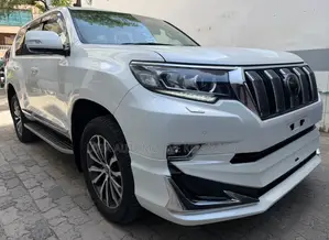 Toyota Land Cruiser Prado 2.8 2021 Pearl