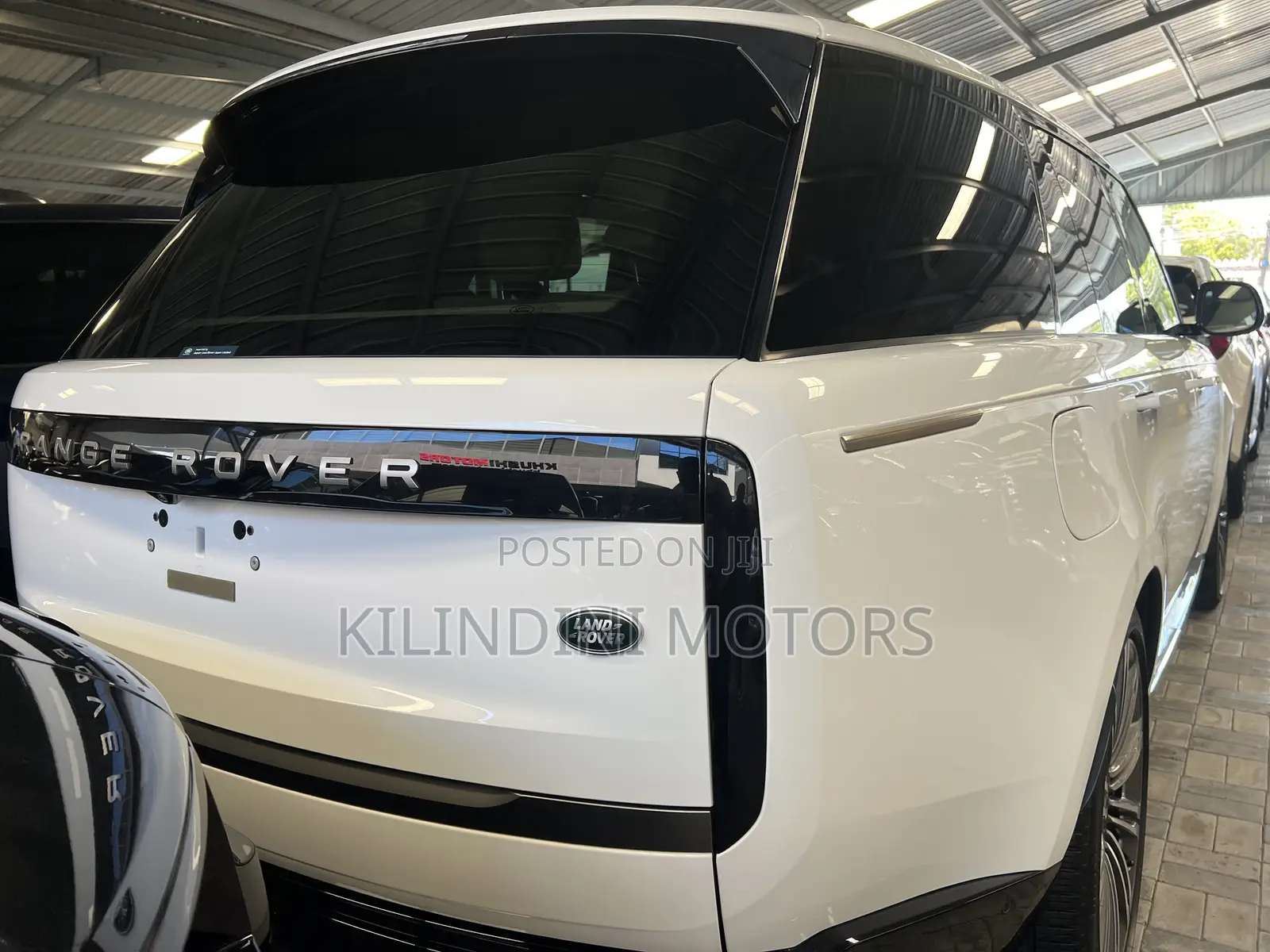 Land Rover Range Rover 2024 White