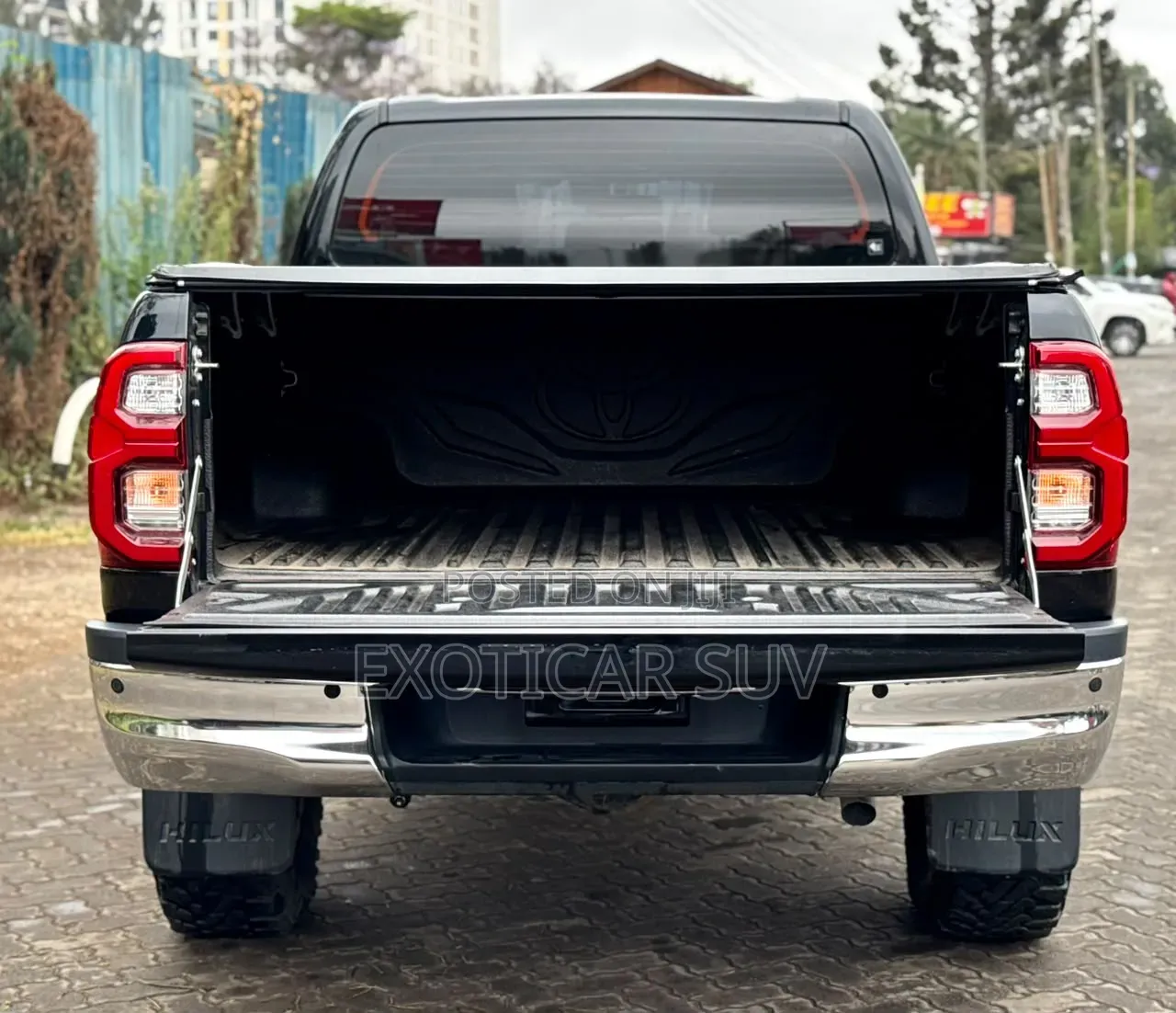 Toyota Hilux Revo Double Cab Deisel 2.8 AWD 2019 Off white