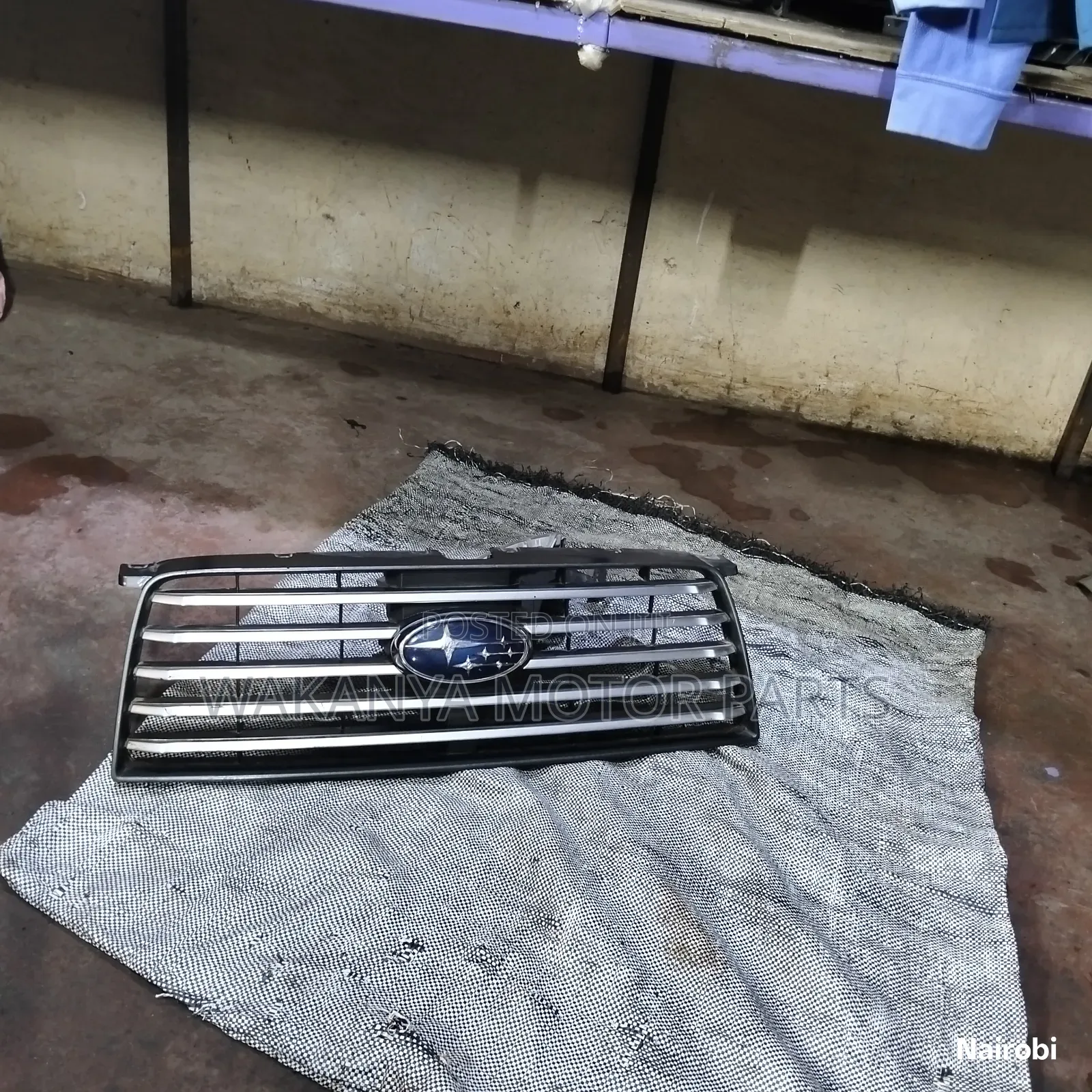 Subaru Forester SG9 Grille, Clean Ex Japan Motor Part