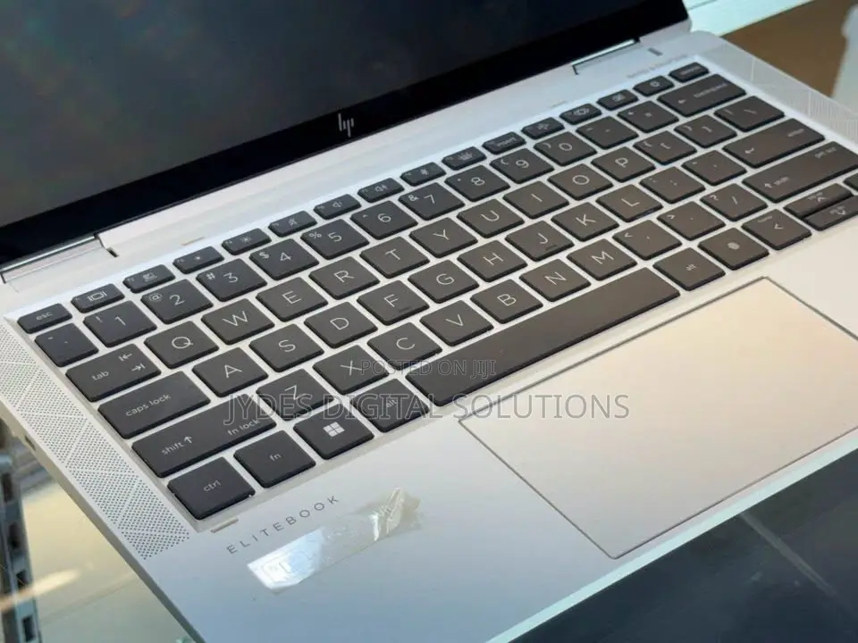 Laptop HP EliteBook x360 1030 G8 8GB Intel Core i7 SSD 256GB