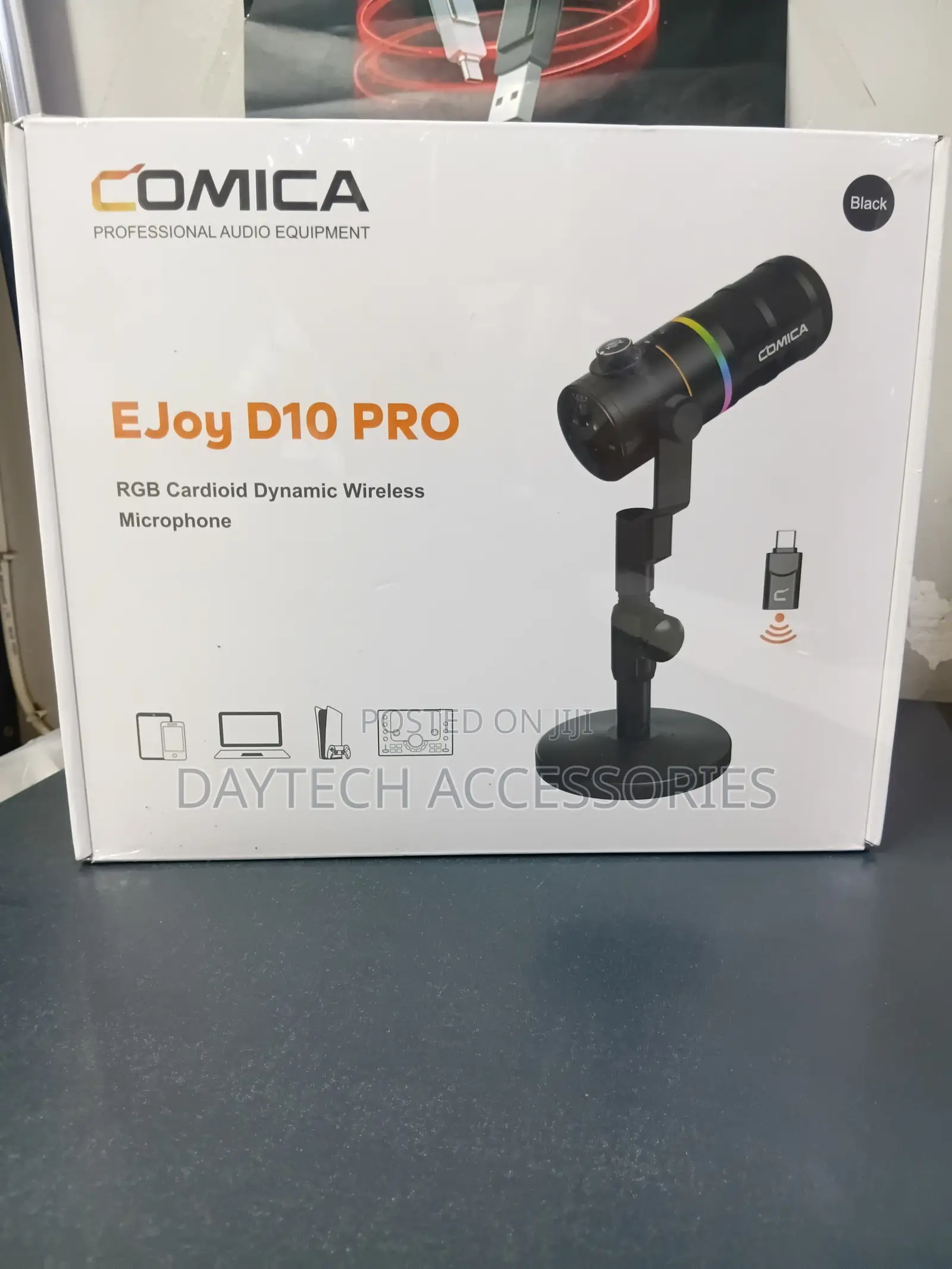 Comica D10 PRO Wireless RGB Dynamic Podcasting Microphone