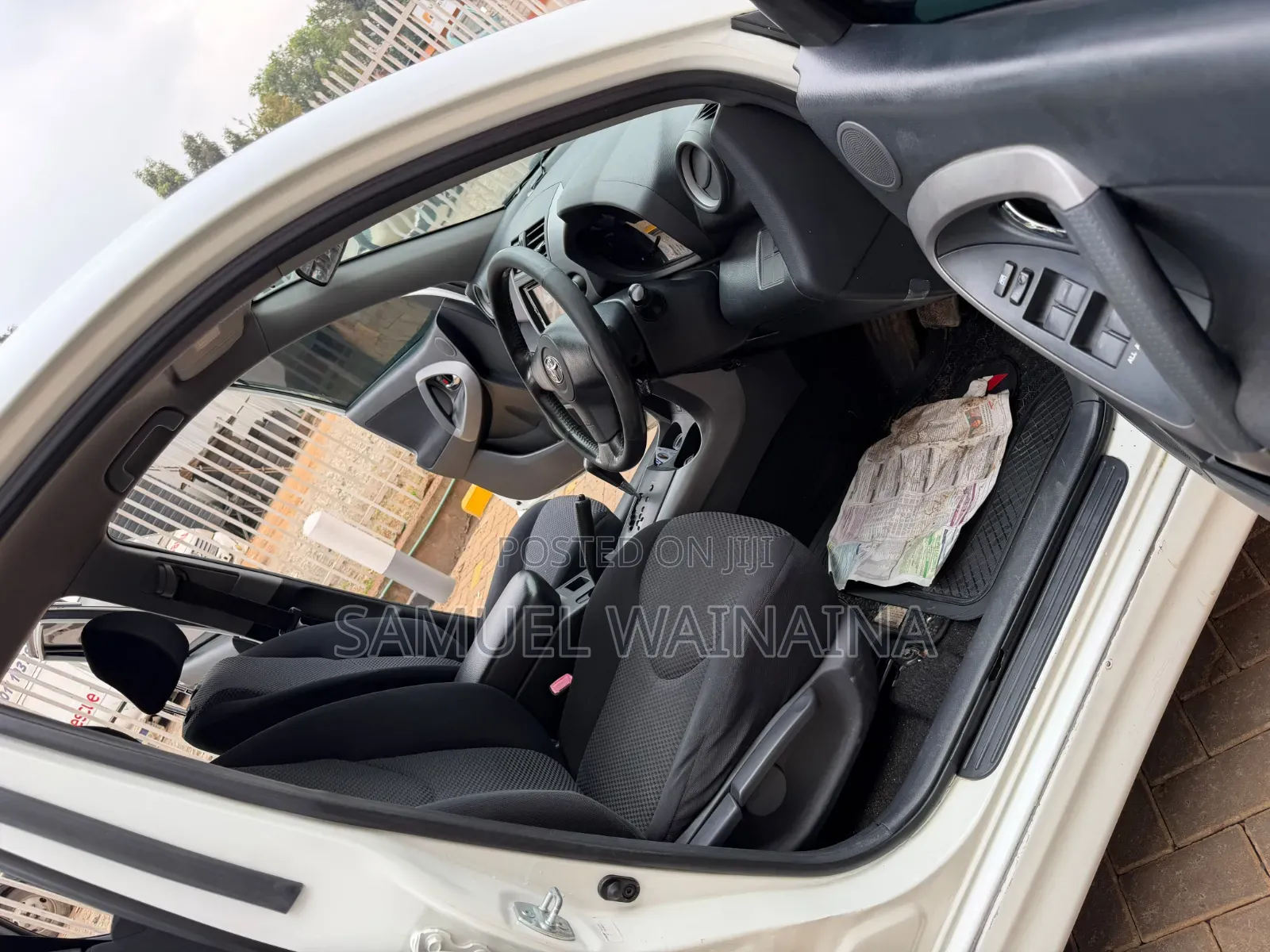 Toyota RAV4 2013 White
