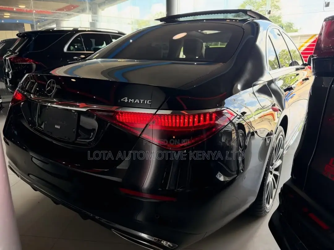 Mercedes-Benz S-Class S 500 4MATIC 2022 Black