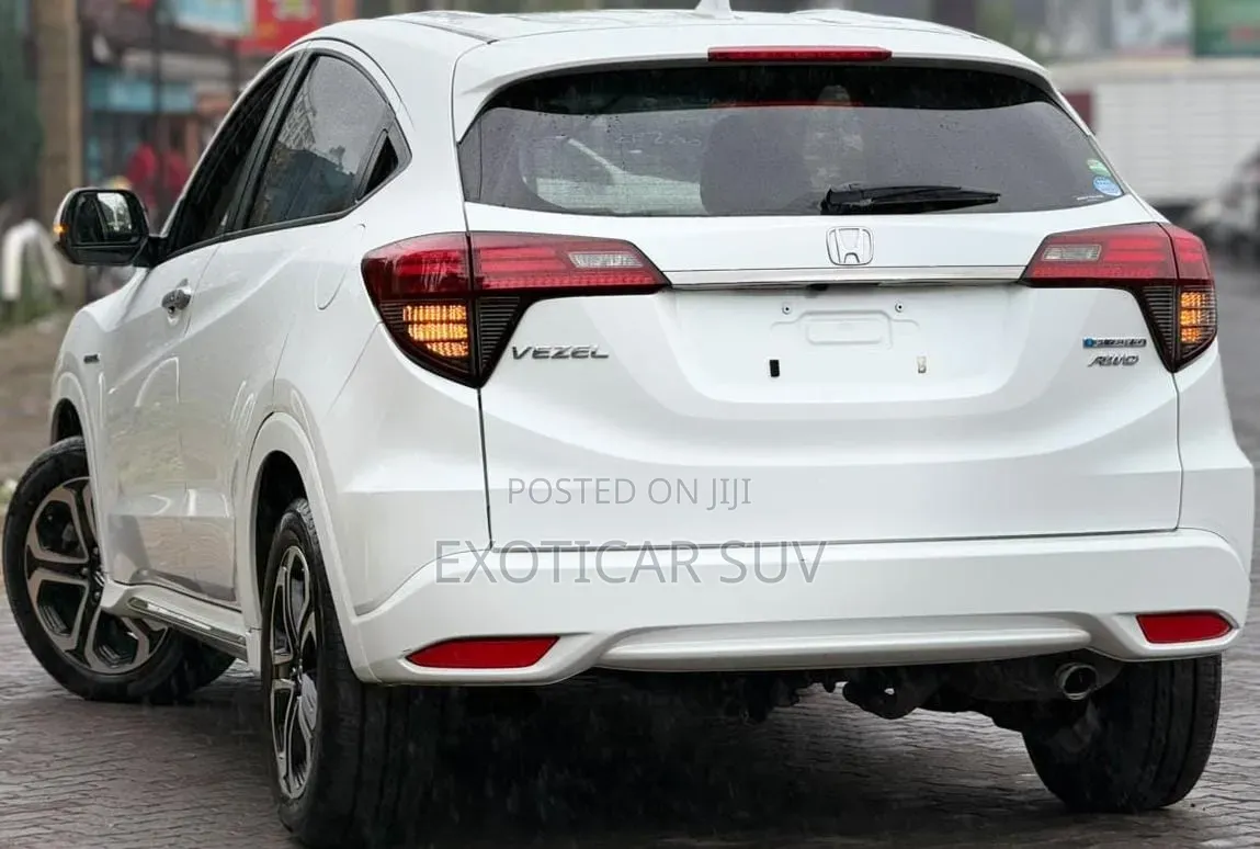 Honda Vezel 1.5 Hybrid 2WD 2019 White