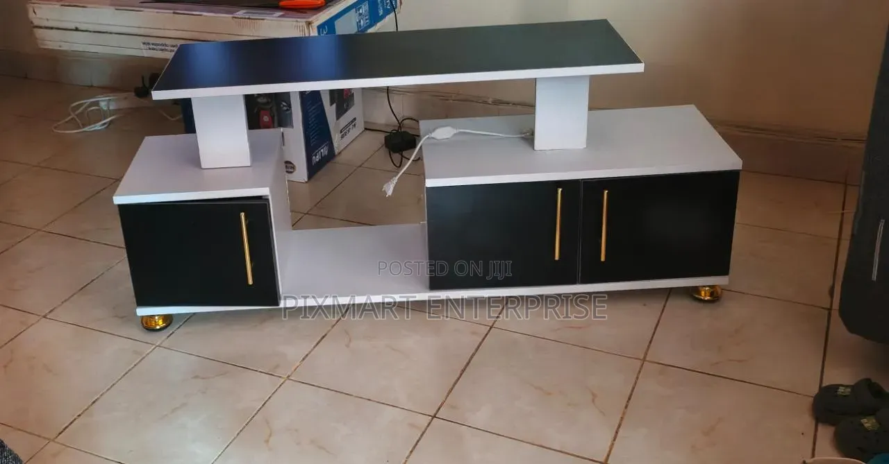 Istanbul Modern TV Stand