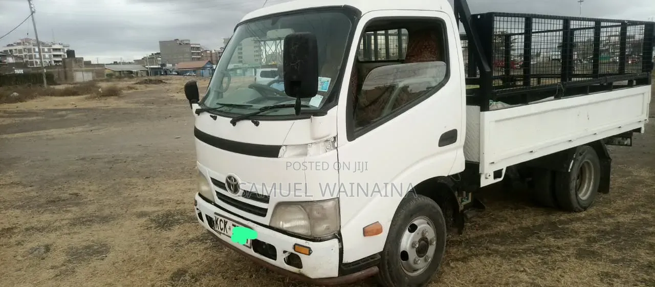 Toyota TownAce 2009 White