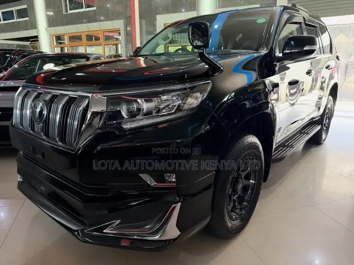 Toyota Land Cruiser Prado 2.8 2021 Black