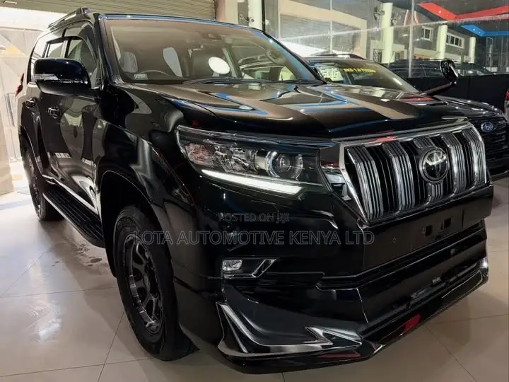 Toyota Land Cruiser Prado 2.8 2021 Black