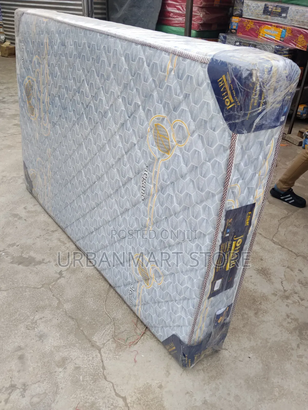  at 5999 High Density Johari Quilted Mattress 4 by 6 by 8 Inches