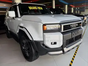 New Toyota Land Cruiser Prado 2.7 2024 Pearl