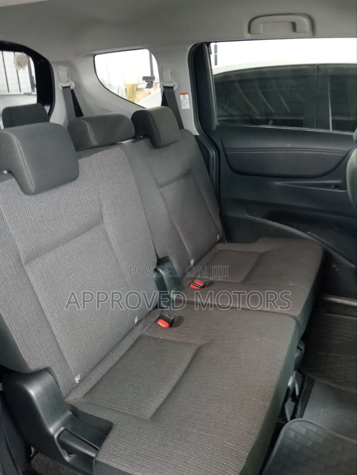 Toyota Sienta 2019 Black
