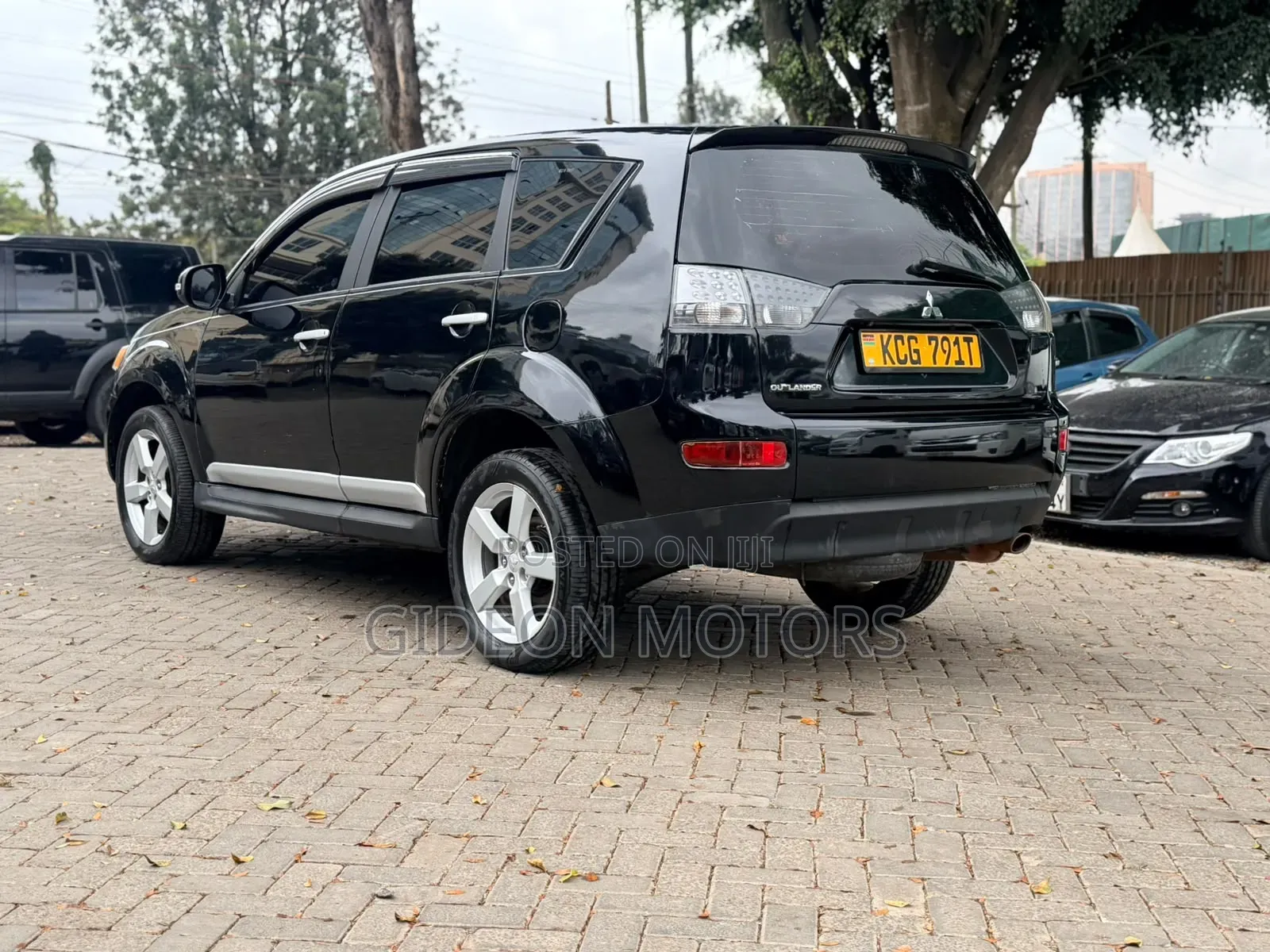 Mitsubishi Outlander 2009 Black