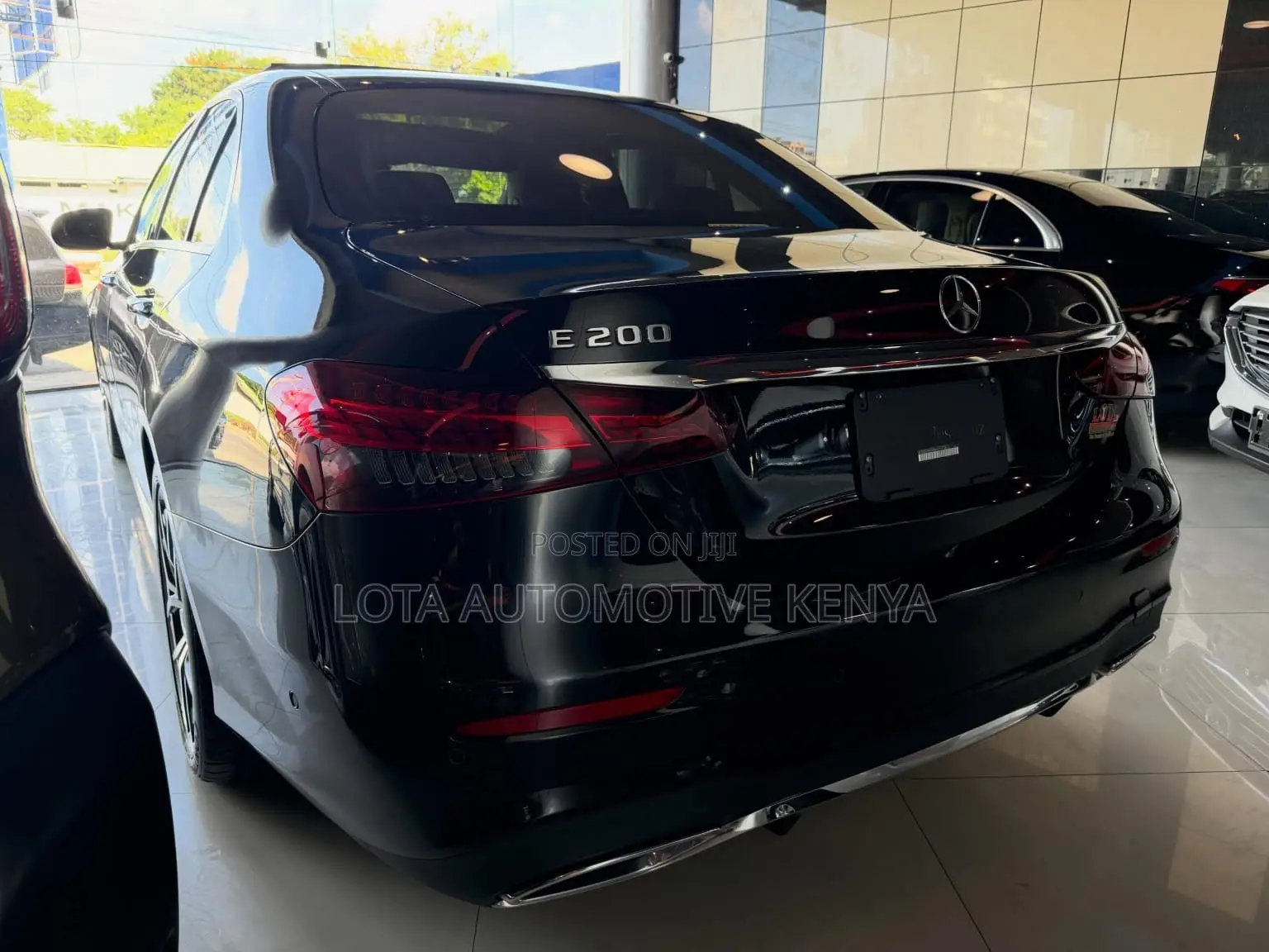 Mercedes-Benz E200 2021 Black
