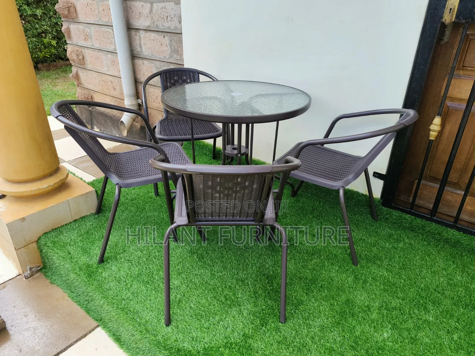 4-Seater Outdoor Patio Dining Set With Round Glass-Top Table – Brown