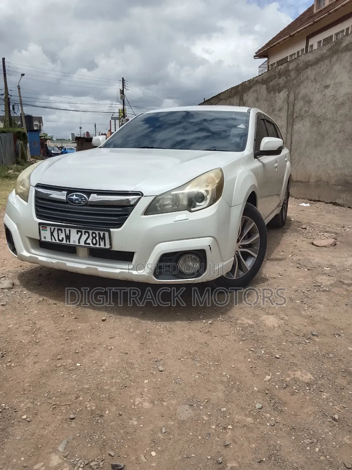 Subaru Outback 2013 White
