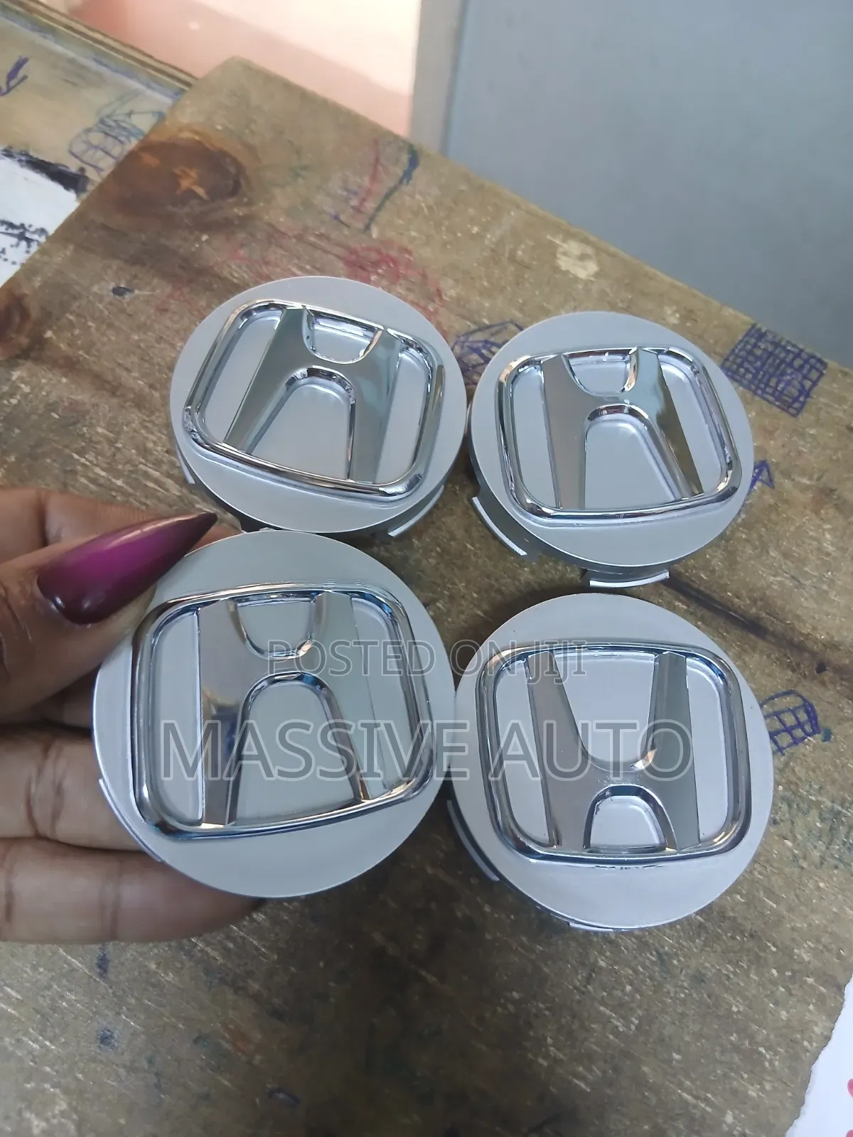 Silver Honda Centre Wheel Caps