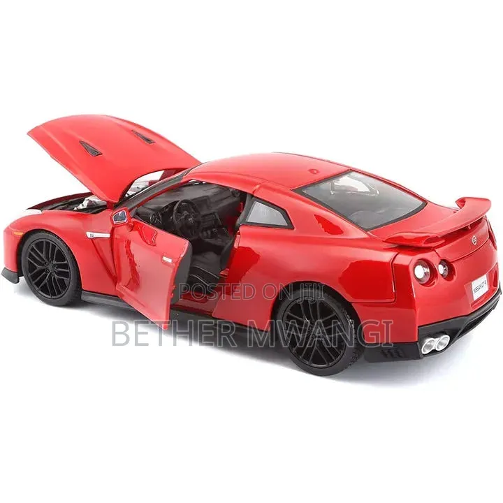 1:24 PLUS-2017 NISSAN GT-R in Kenya